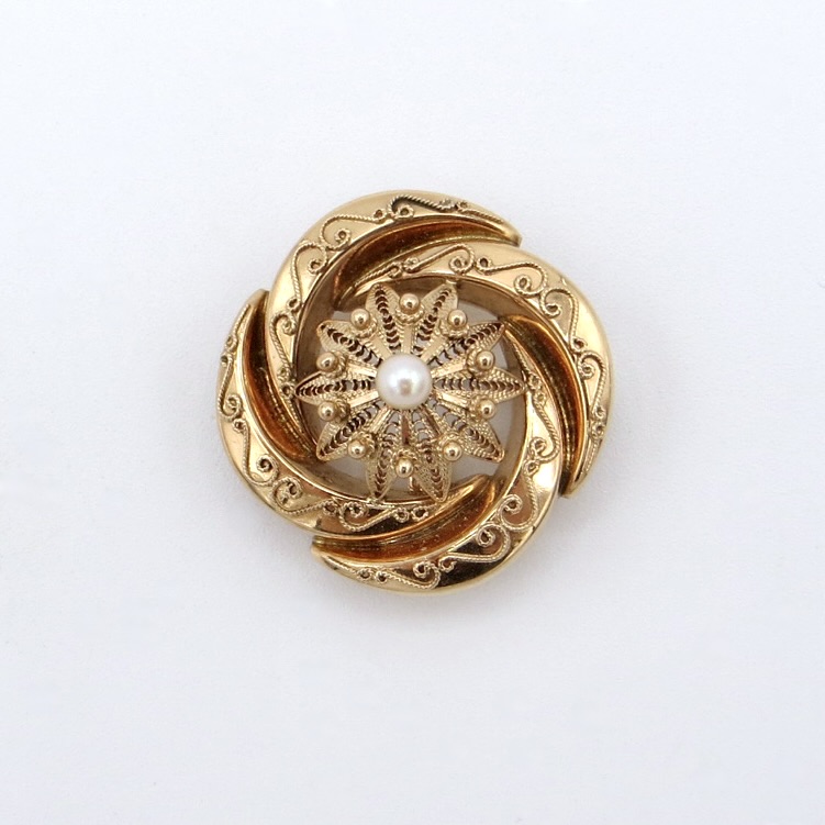 14kt Gold and Pearl Brooch