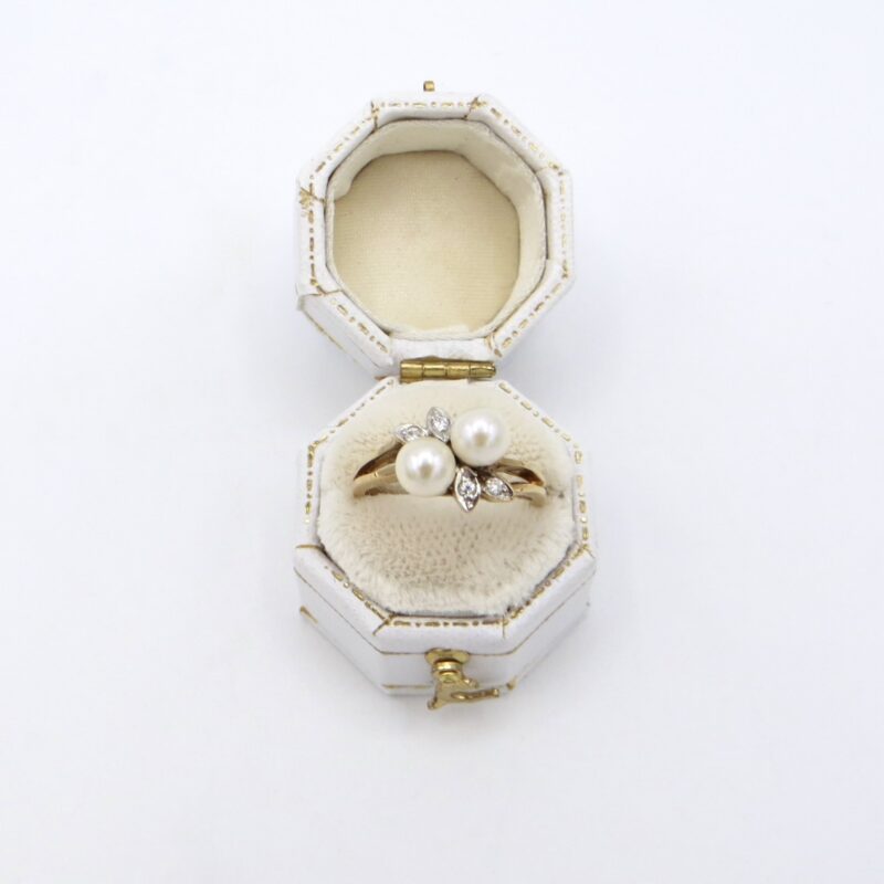 10kt Gold, Pearl and Diamond Ring