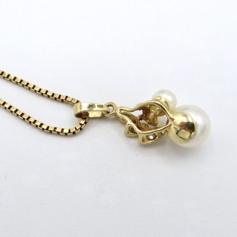 Gold, Pearl and Diamond Necklace