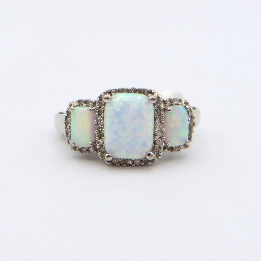 10kt Gold and Opal Ring